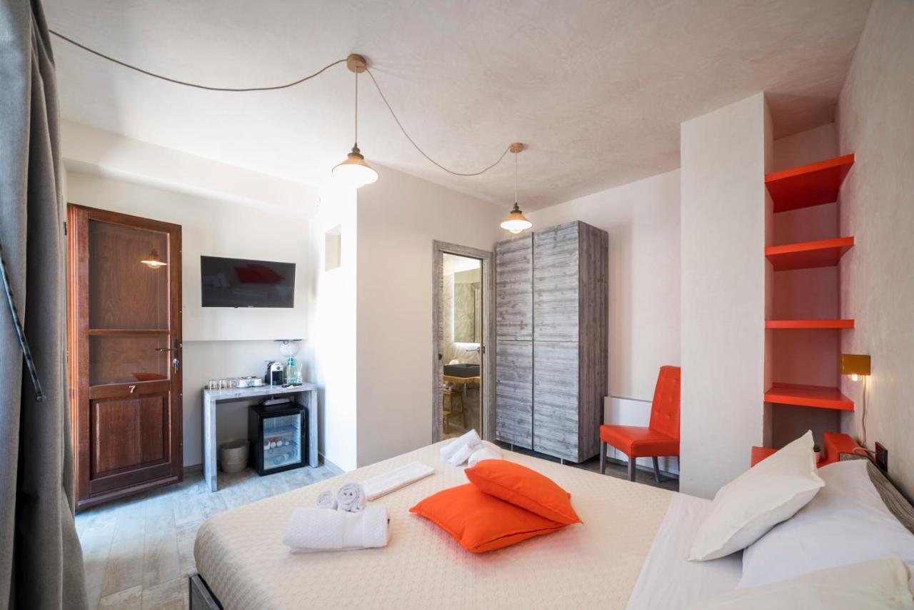 Domo Pro Vois Hotel Orosei Luaran gambar