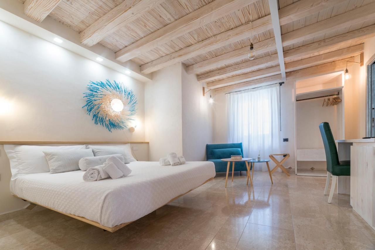 Domo Pro Vois Hotel Orosei Luaran gambar